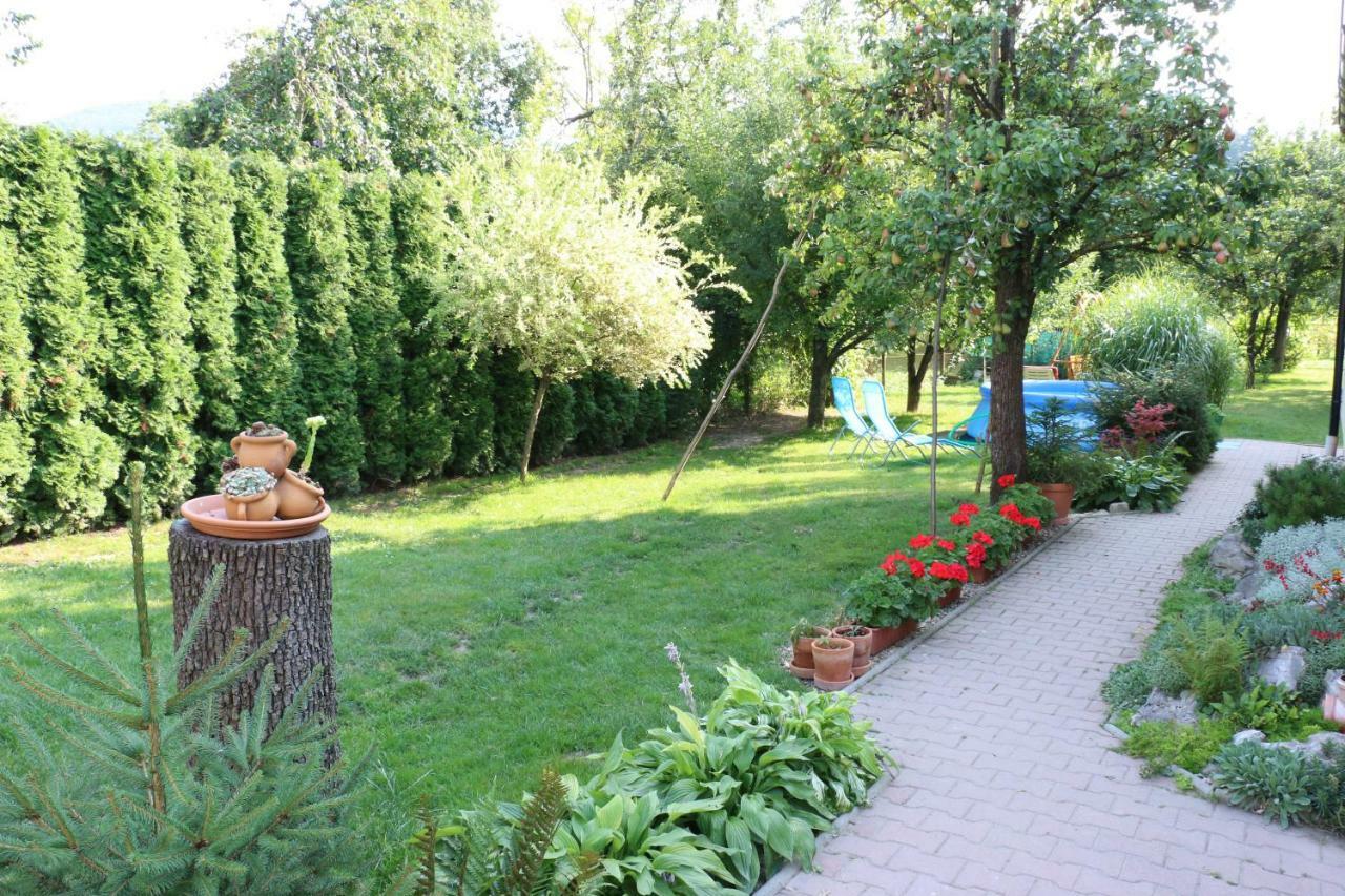 Ferienwohnung Privat Cerenica Belusa Exterior foto